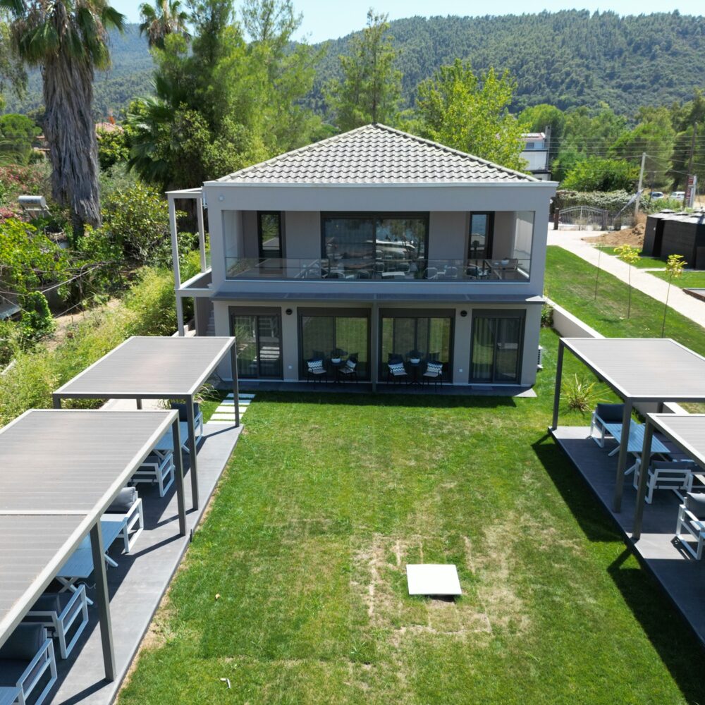 Villa Ayana is situated on the prestigious beachfront in the resort village of Vourvourou, on the green peninsula of Sithonia.