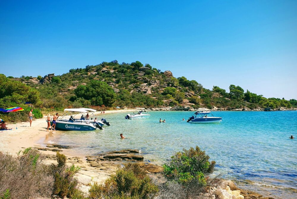 Vourvourou greece beach boats